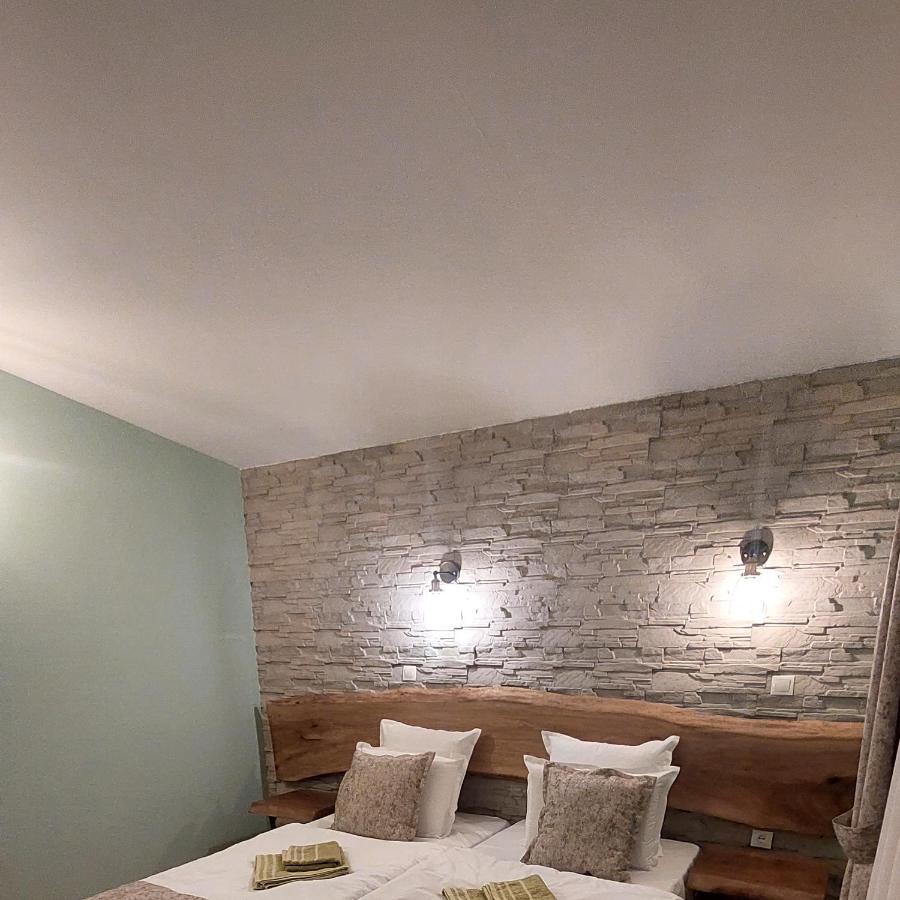 Къща За Гости Радост Guest House Radost 라즐로그 외부 사진